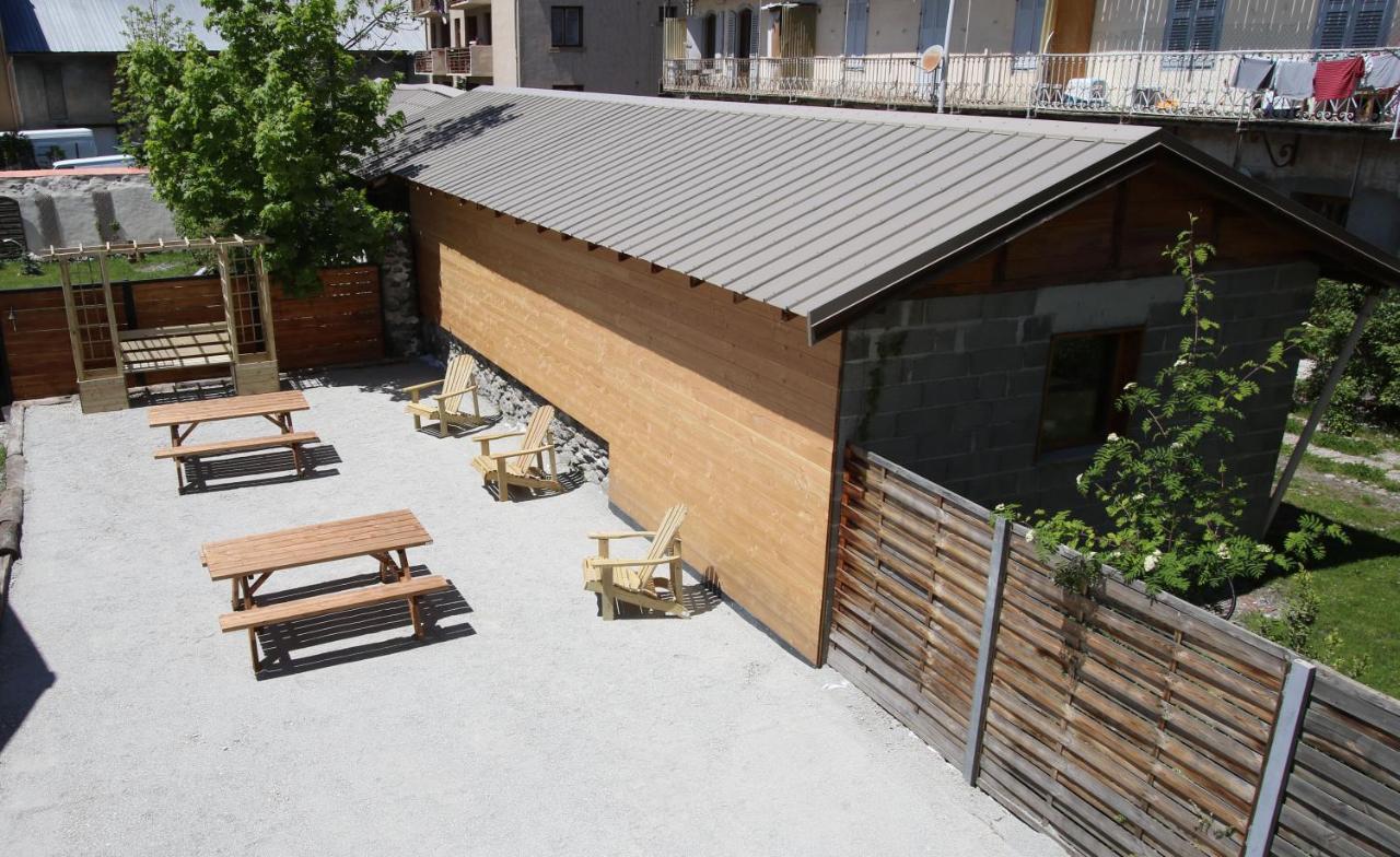 T2 Cosy Idealement Situe Briançon Buitenkant foto