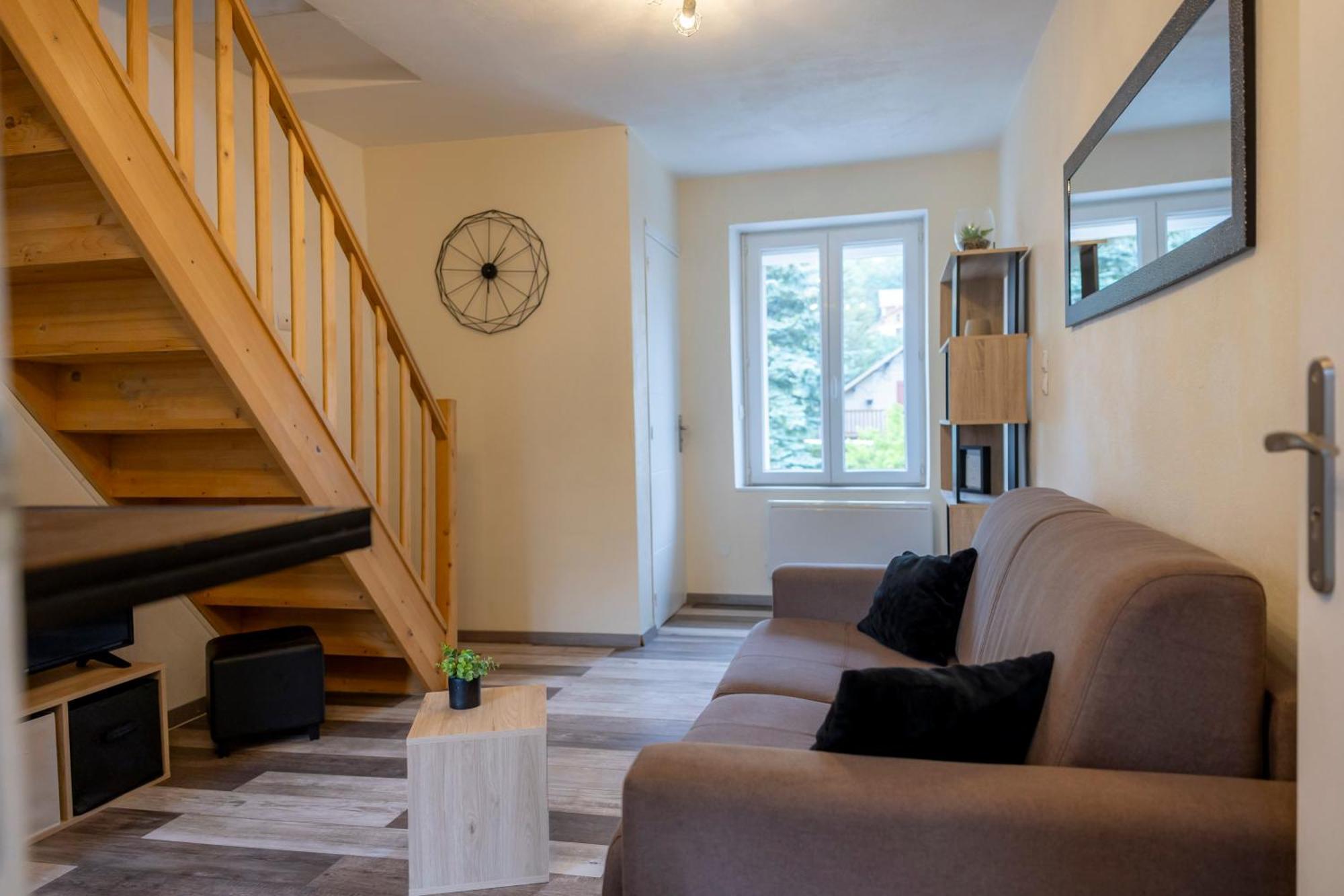 T2 Cosy Idealement Situe Briançon Buitenkant foto